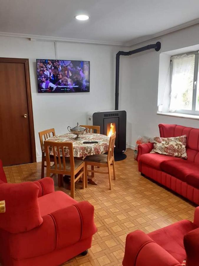 Vut El Refugio Lägenhet Villablino Exteriör bild